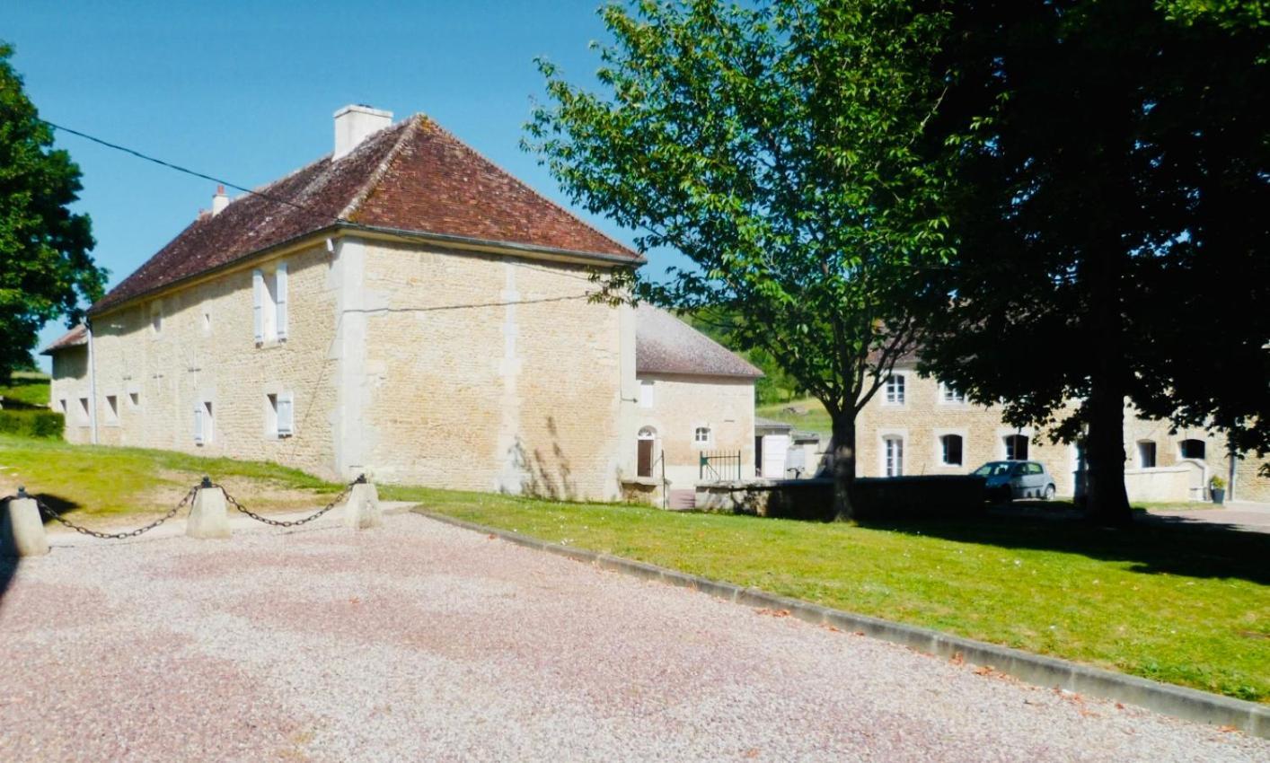 Chateau Du Mesnil Soleil , Gites Et Chambres D'Hotes Damblainville Rum bild